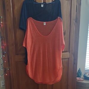 Bundle of 2: Old Navy Hi/Lo Tunic Length Short Sleeve Tops